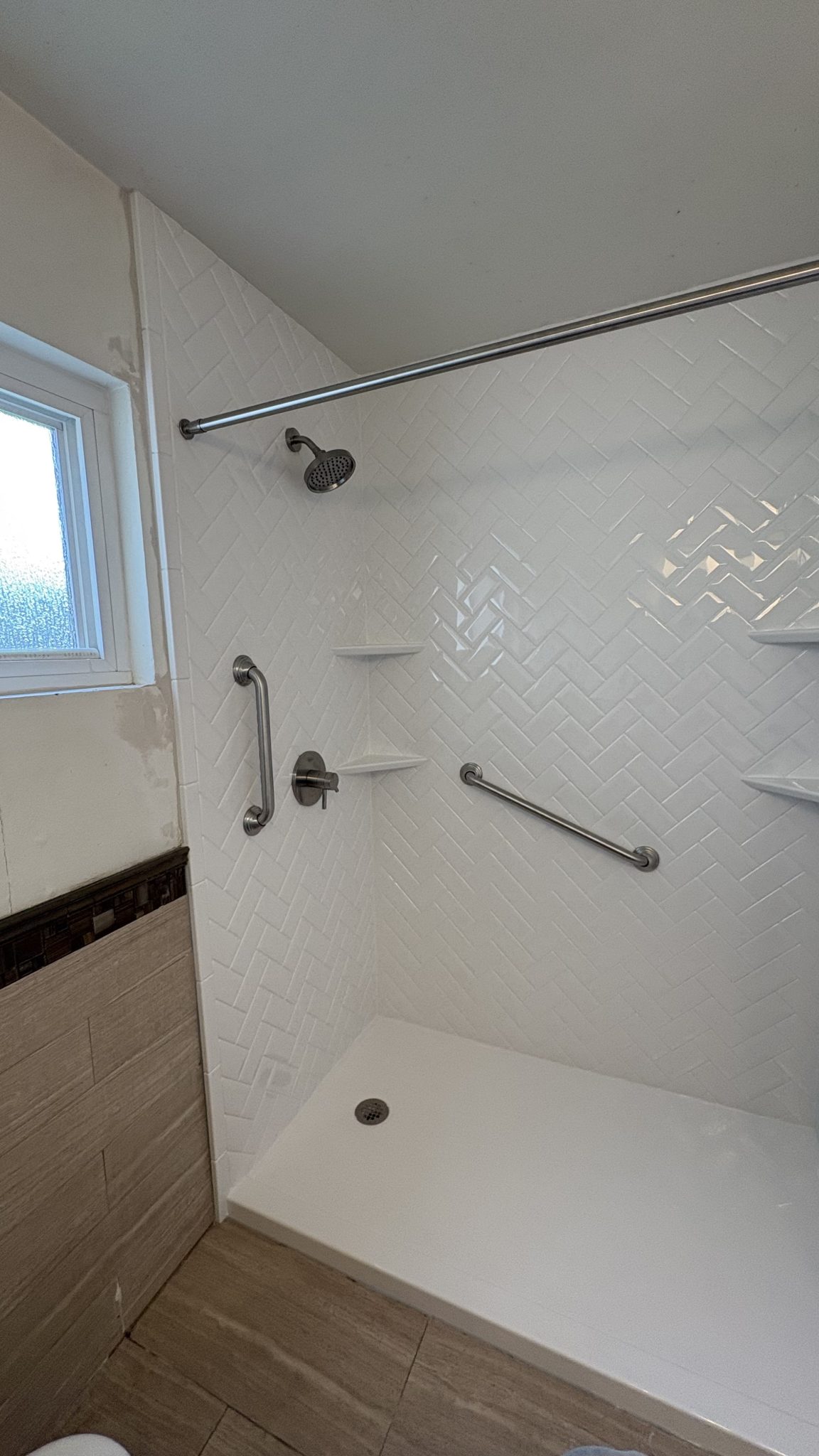 20241213_192731578_iOS