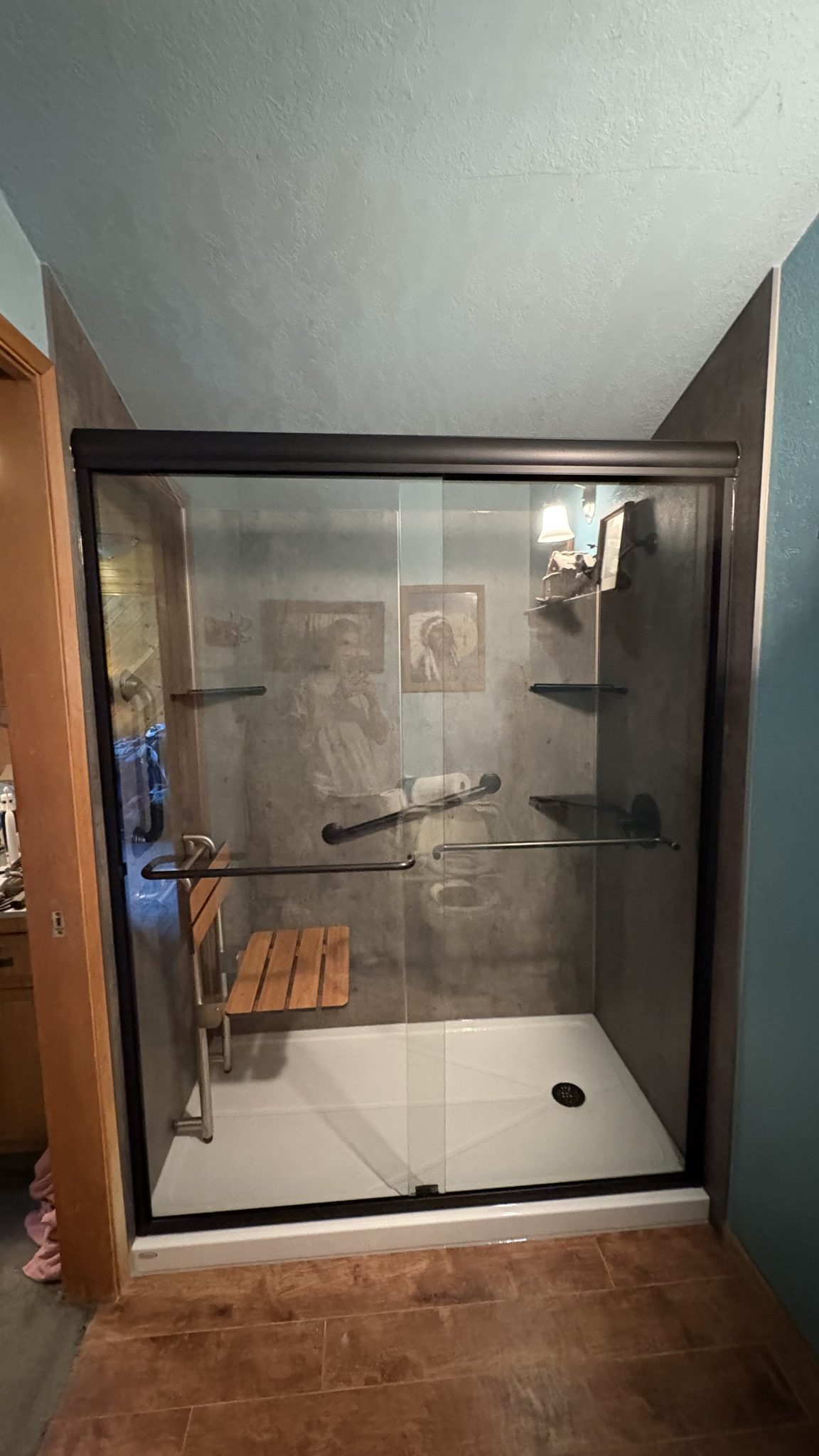 20250523_231234737_iOS