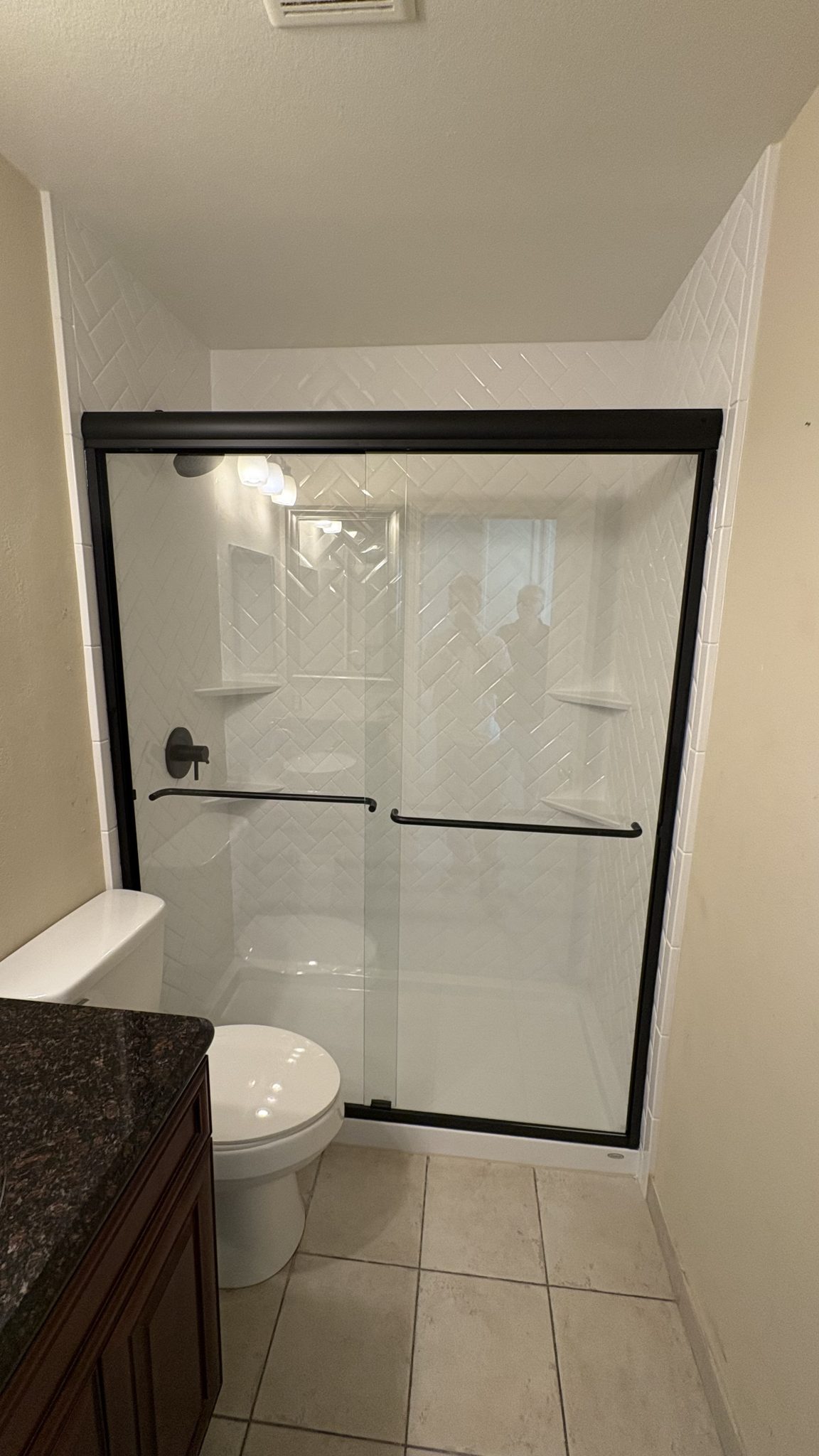 20250912_225357908_iOS