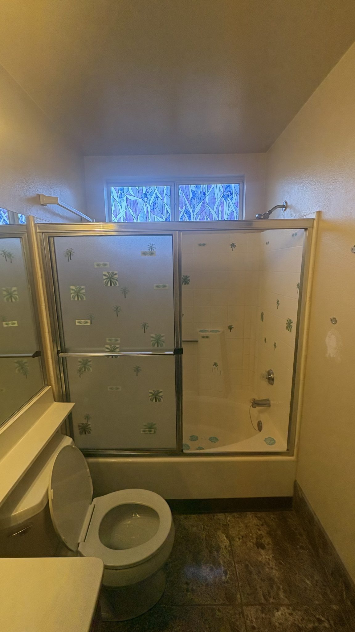 20250925_161556075_iOS